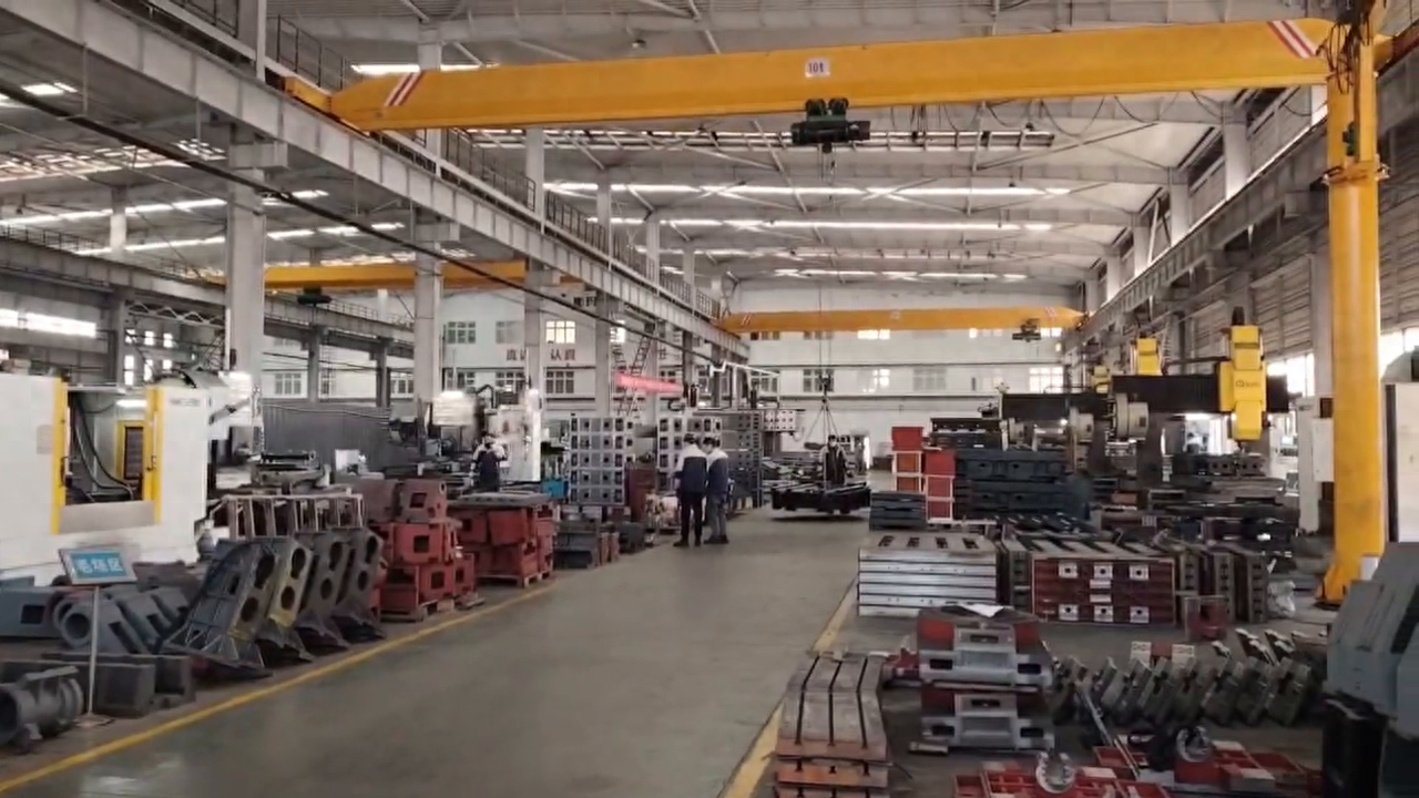 【机加车间】mc八五五四轴加工中心工作台