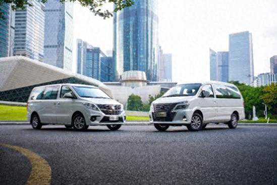 带T动力的猛车 菱智双T车型爬山涉水也无阻