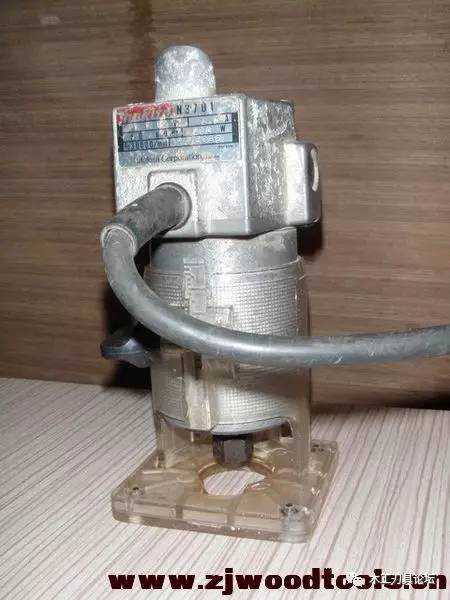 学木工 电木铣和铣边机使用区别