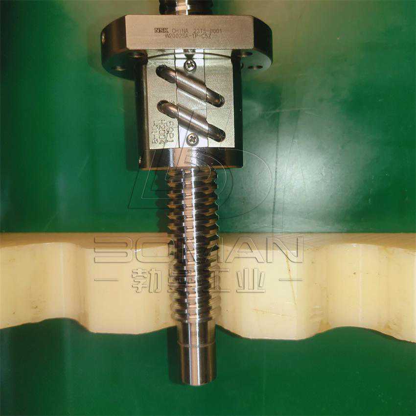 NSK滚珠丝杠产品问答：滚珠丝杠的反作用力