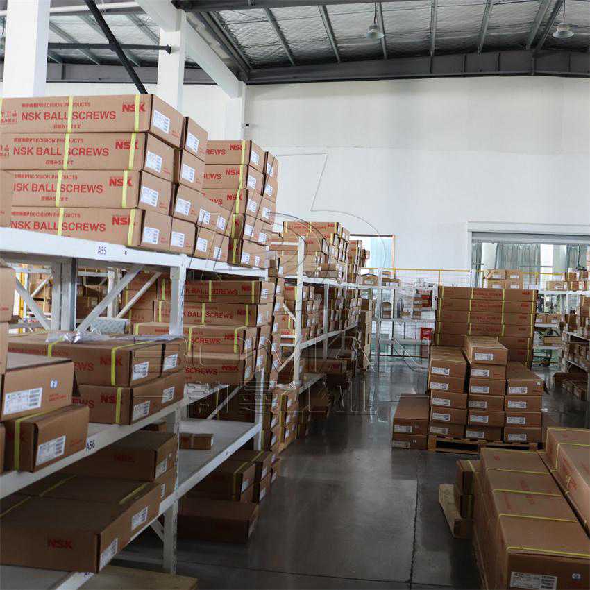 NSK滚珠丝杠产品问答：滚珠丝杠正反运动