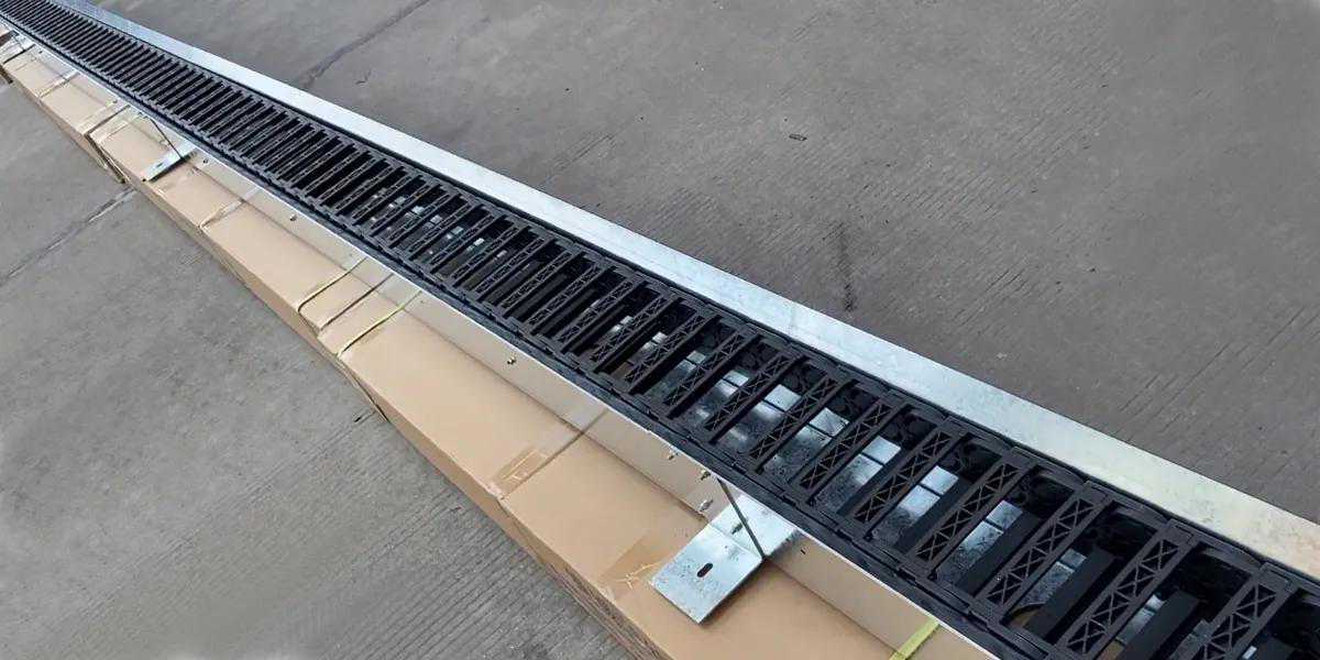 工程塑料拖链的基本介绍