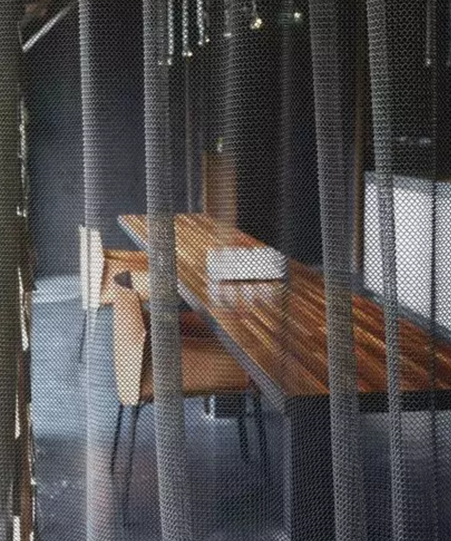 金属帘竟如此有用，从前我却不知道