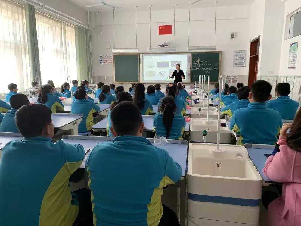 双减赋能，以“导、研、磨、展”建设深度课堂