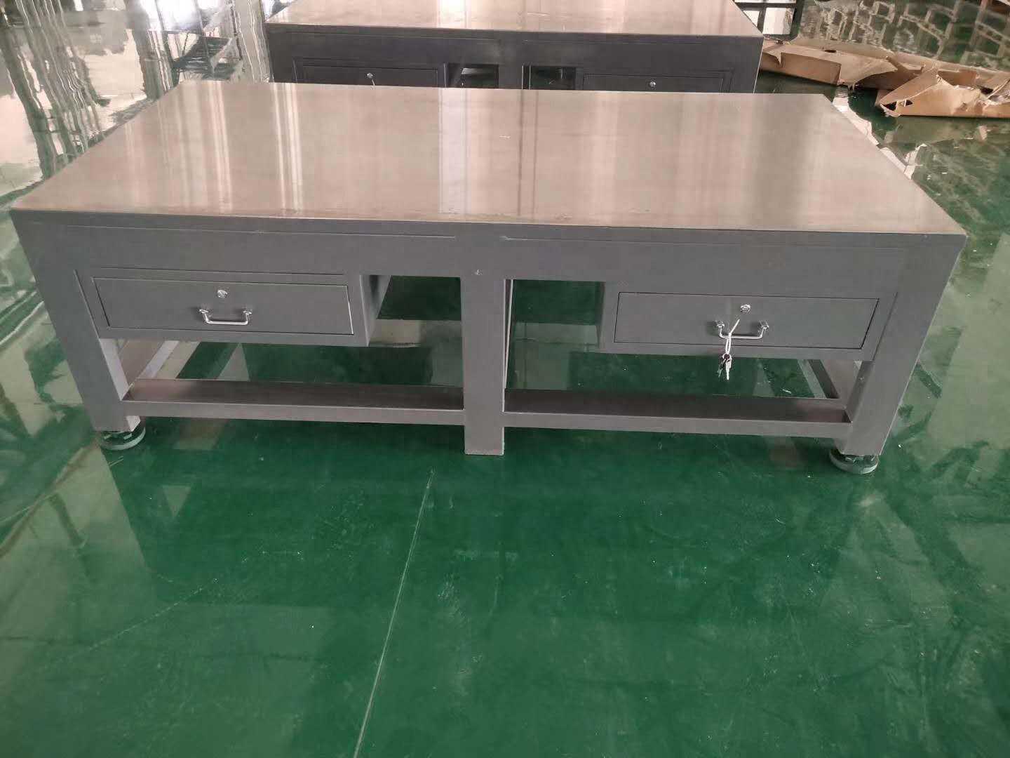 钳工工作台磨床车间工作台