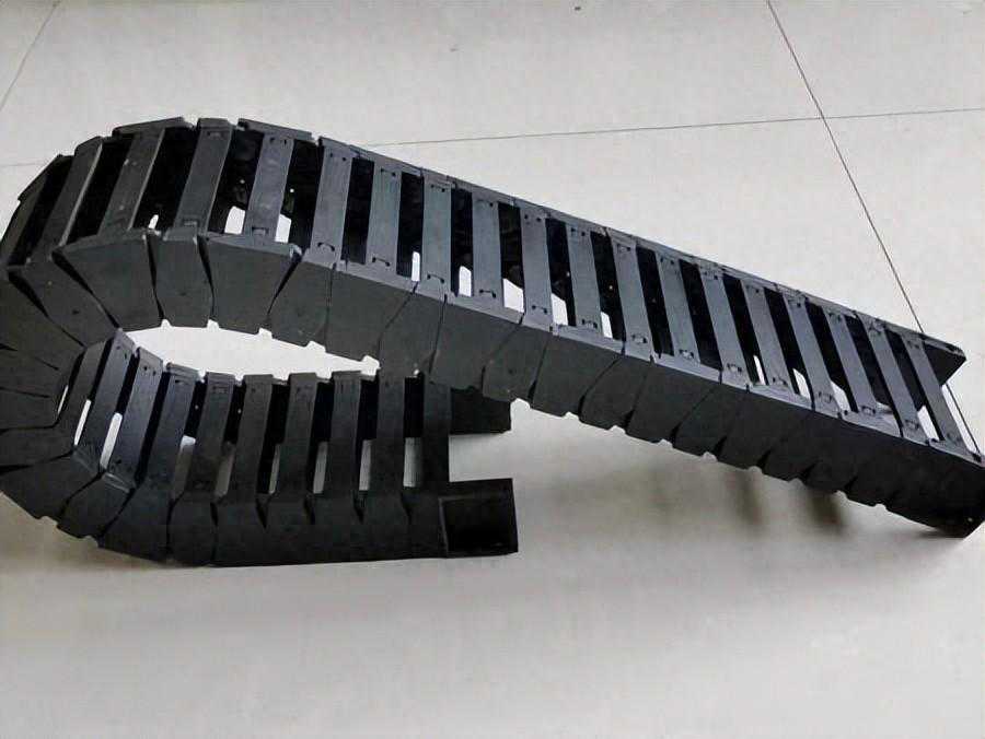 常州塑料工程拖链尼龙保护链生产厂家