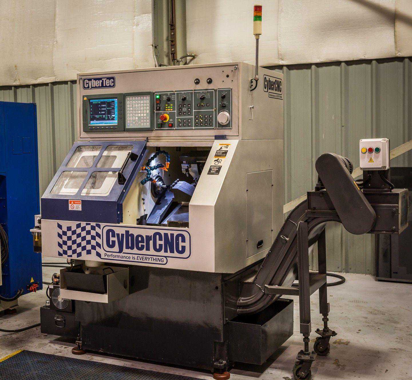 台湾丰雷数控车床，RFC-25，最节省场地的生产应用设备