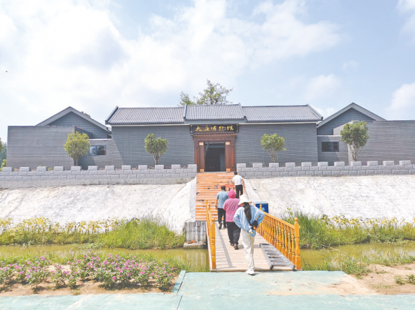 从花溪古寨到“1955文创园”：文旅融合融出一片新天地