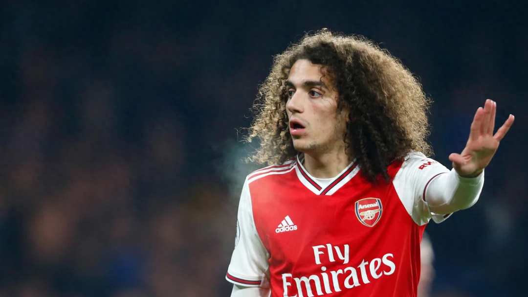 比小钢王奢华，比大钢王个性，这块“独立钢王”干爆我的审美疲劳