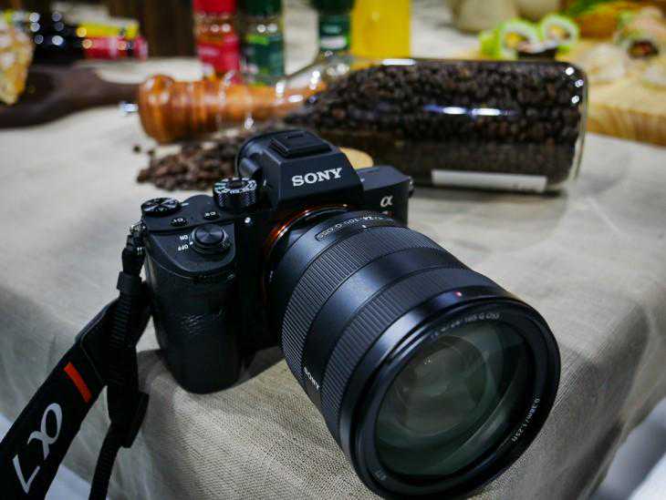 最全面的全画幅相机？索尼A7RIII微单真机上手体验！确实很强大