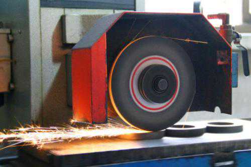 盘点车、铣、刨、磨、钻、镗、冲、锯、插等常见机械加工方法